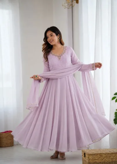 New Party Wear Look Fox Gerorrget Gown With Dupatta & pant